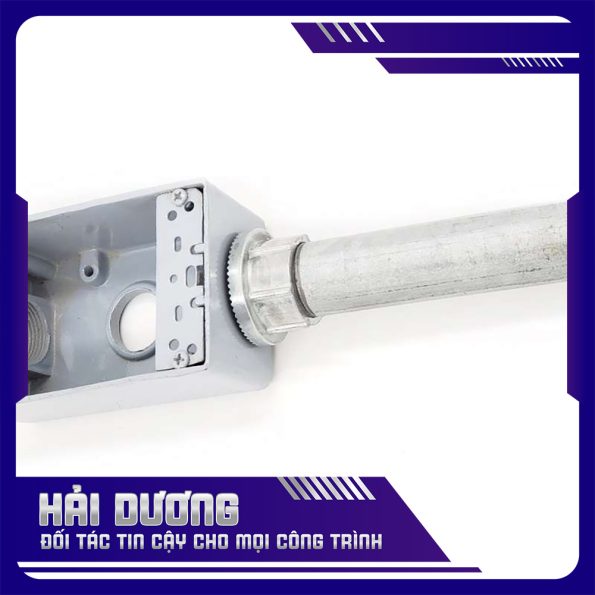 Đầu nối ống thép luồn dây điện ren với hộp đi