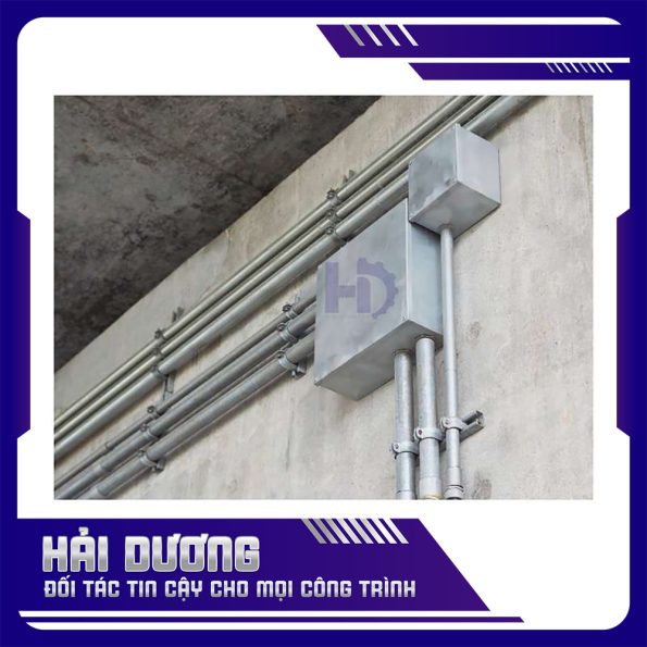 Hộp thép Pullbox dùng cho ống thép luồn dây điện