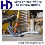 Dụng cụ uống ống thép luồn dây điện