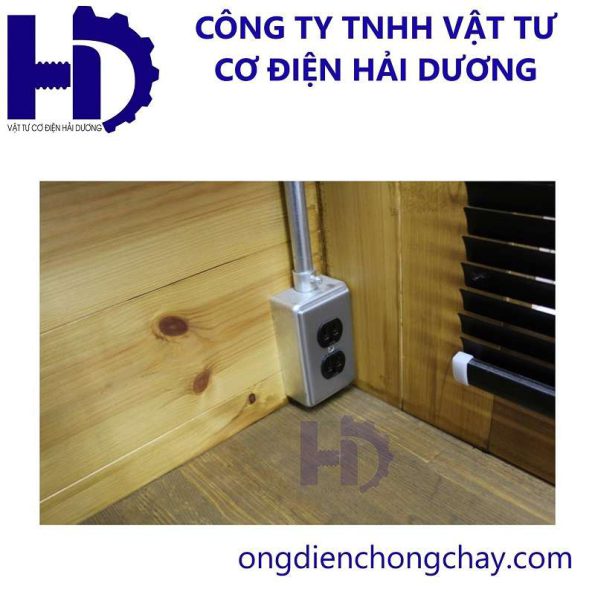 HỘP CÔNG TẮC NỔI ĐƠN ĐÔI 157 (4)